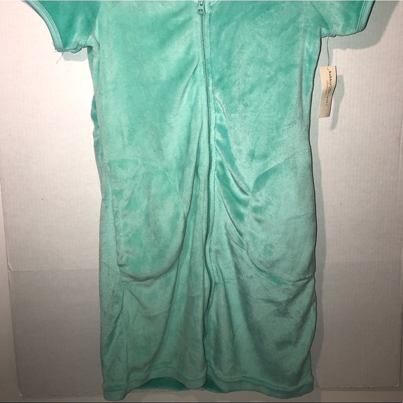 Bobbie Brooks Robe - Picture 2 of 6